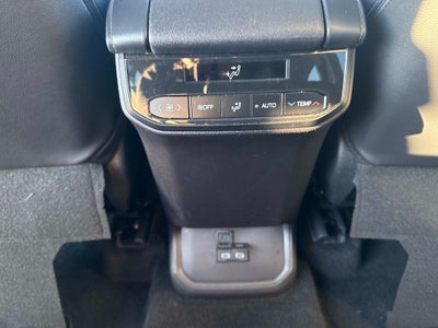 2025 Toyota Highlander Hybrid XLE