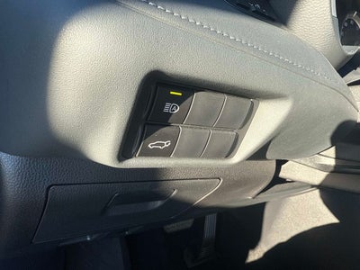 2025 Toyota Highlander Hybrid XLE