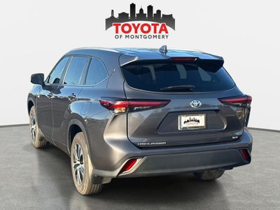 2025 Toyota Highlander Hybrid XLE