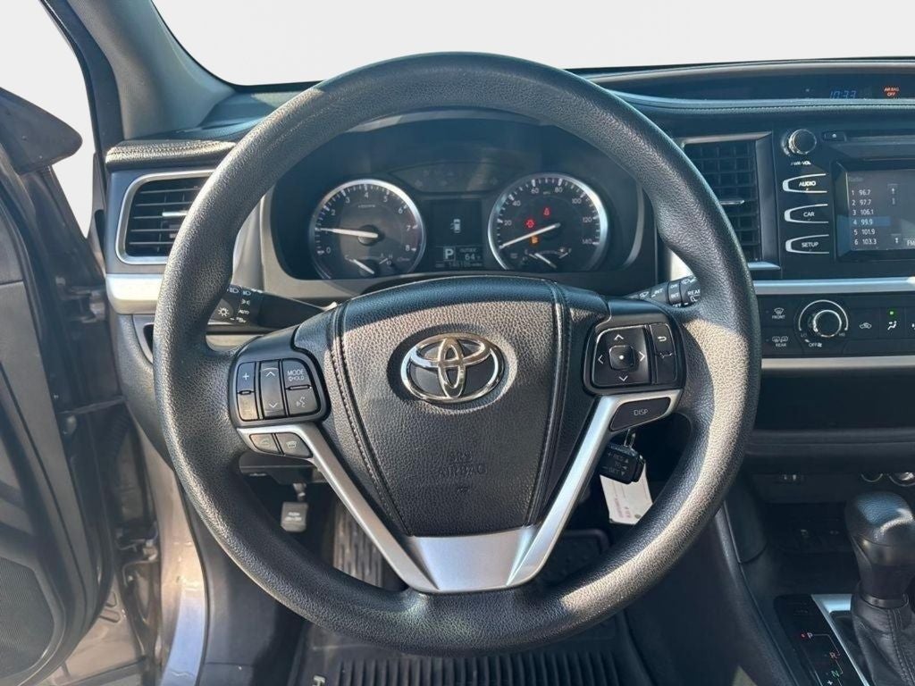 2015 Toyota Highlander LE