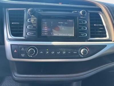 2015 Toyota Highlander LE