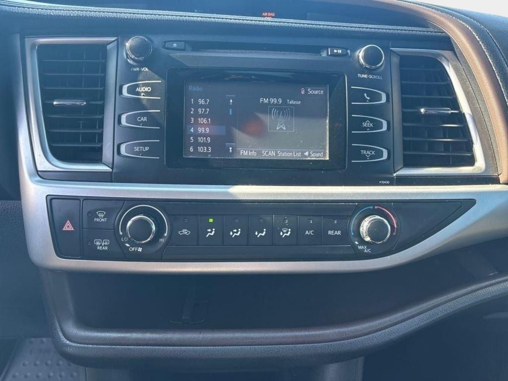 2015 Toyota Highlander LE