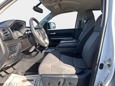 2016 Toyota Tundra SR5 5.7L V8