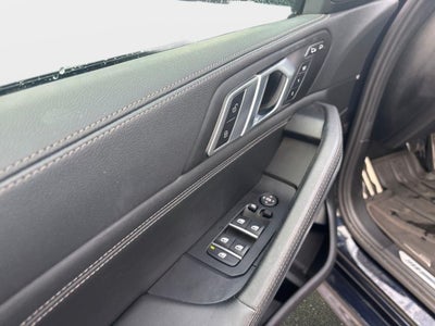 2023 BMW X6 xDrive40i