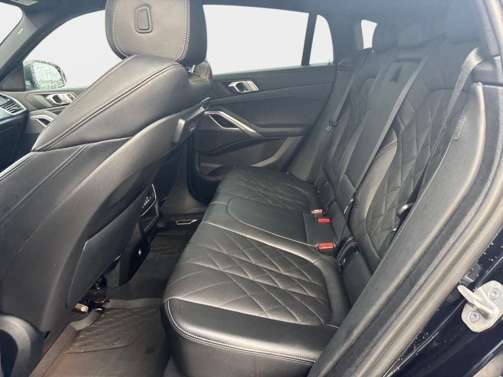 2023 BMW X6 xDrive40i