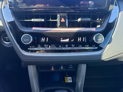 2023 Toyota Corolla Cross Hybrid XSE