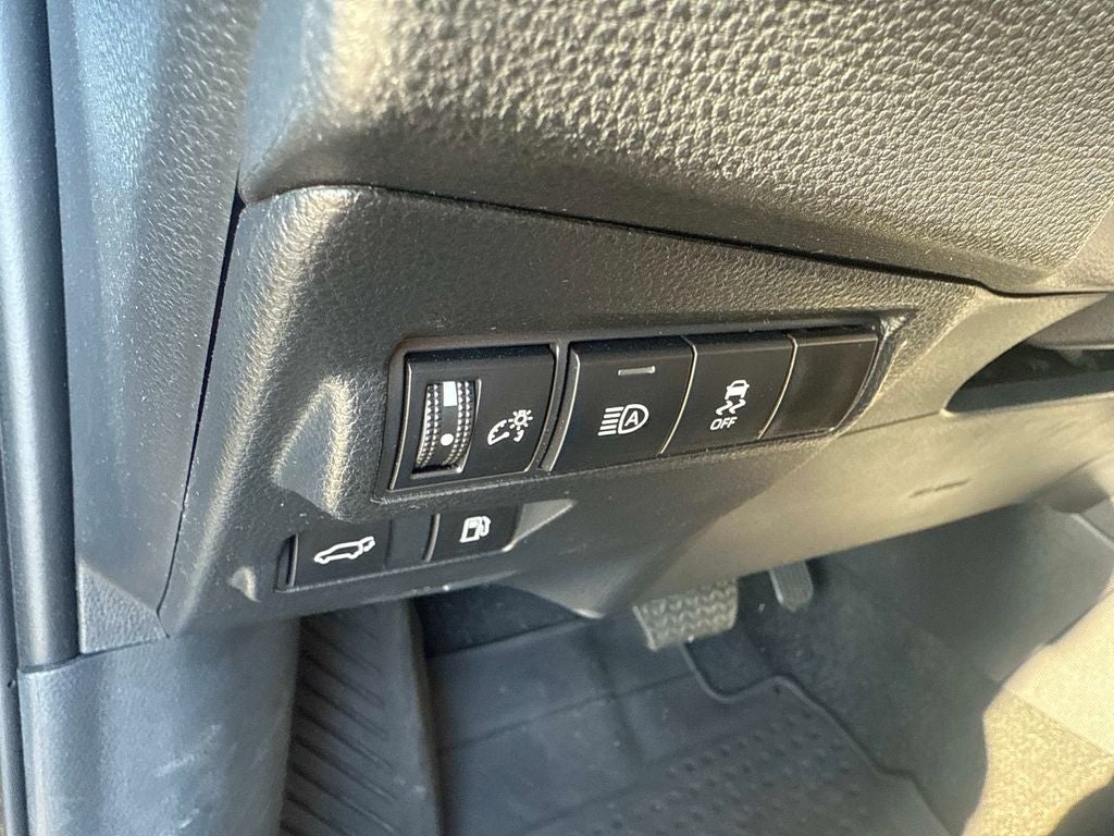 2023 Toyota Corolla Cross Hybrid XSE