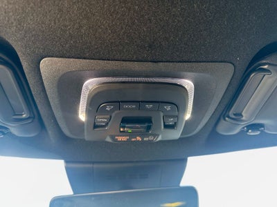 2023 Toyota Corolla Cross Hybrid XSE