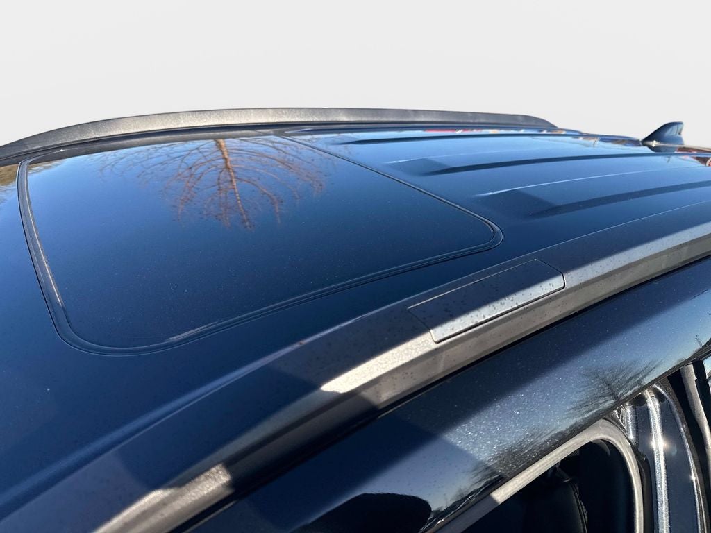 2023 Toyota Corolla Cross Hybrid XSE