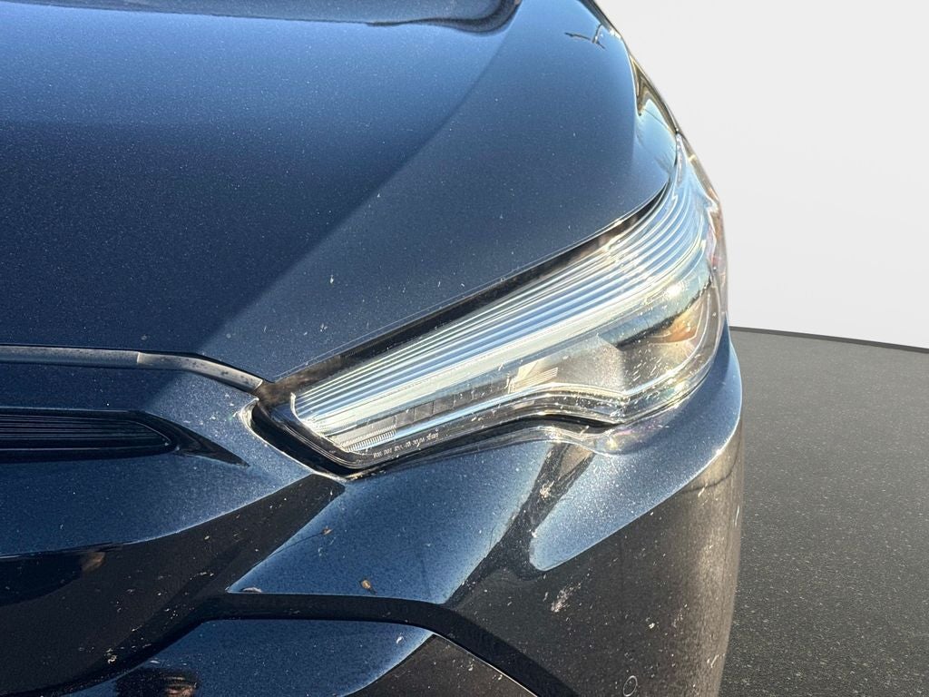 2023 Toyota Corolla Cross Hybrid XSE