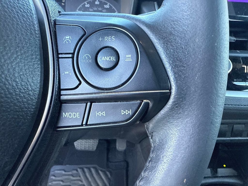 2024 Toyota Corolla Cross Hybrid SE