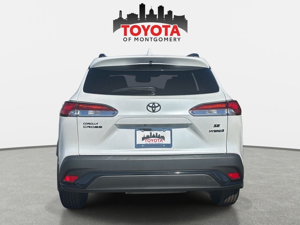 2024 Toyota Corolla Cross Hybrid SE