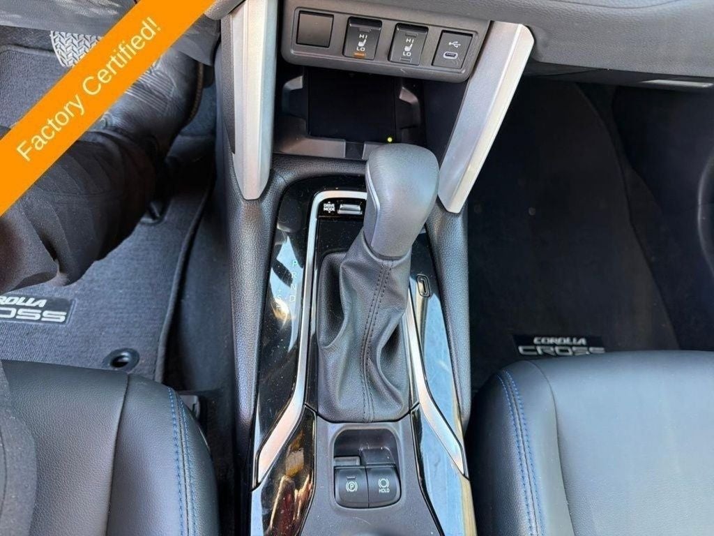 2025 Toyota Corolla Cross Hybrid XSE