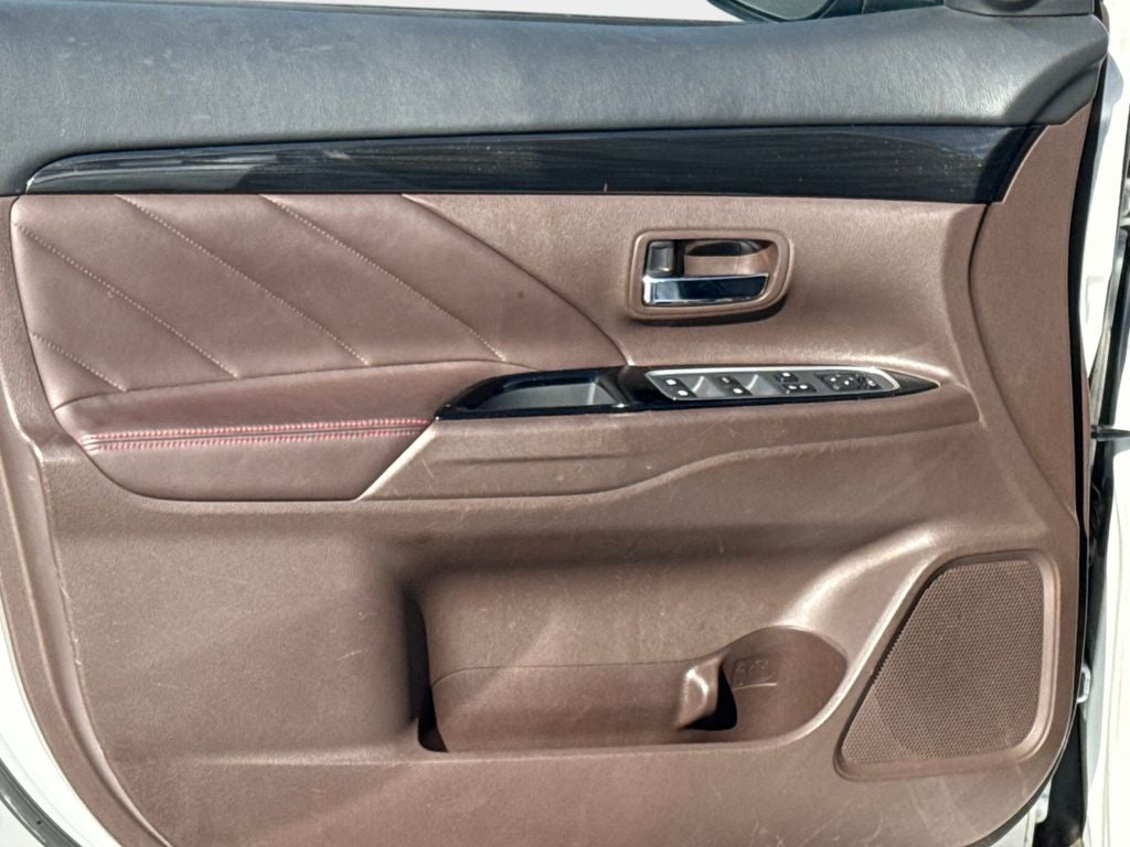 2018 Mitsubishi Outlander PHEV SEL