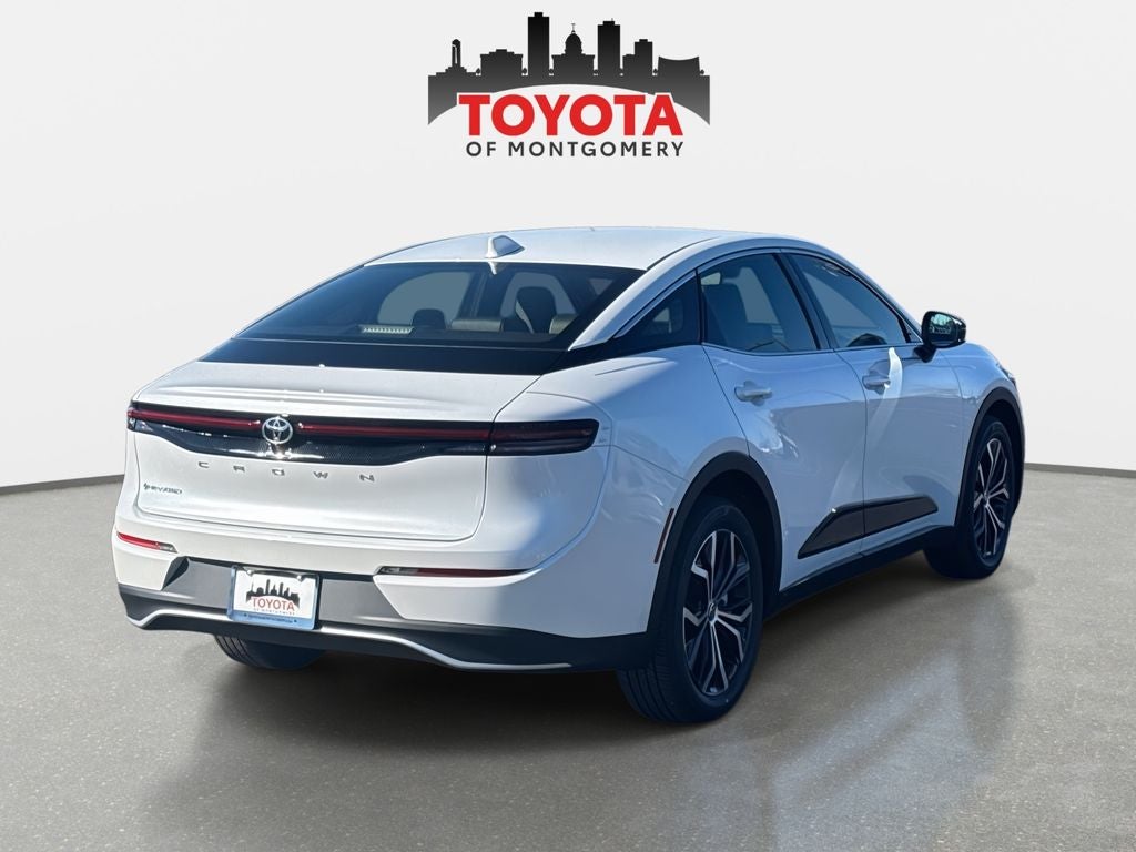 2026 Toyota Crown XLE