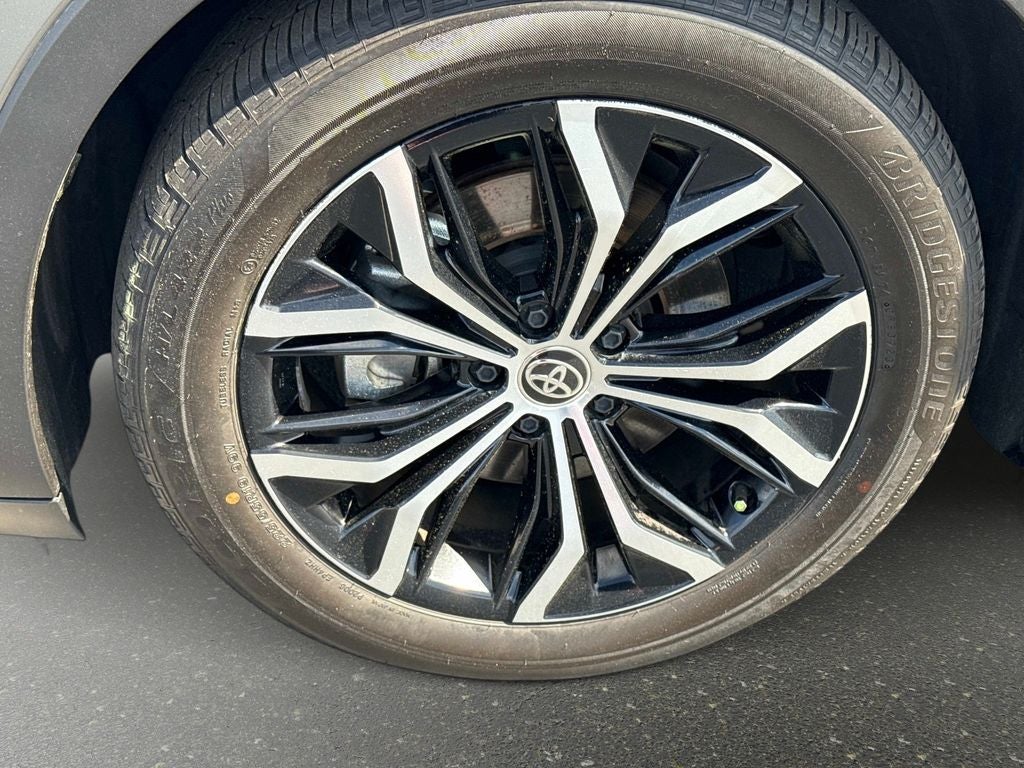 2024 Toyota Crown Limited