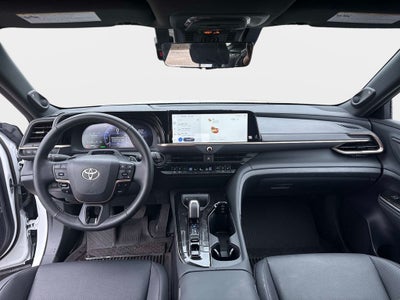 2025 Toyota Crown Signia Limited