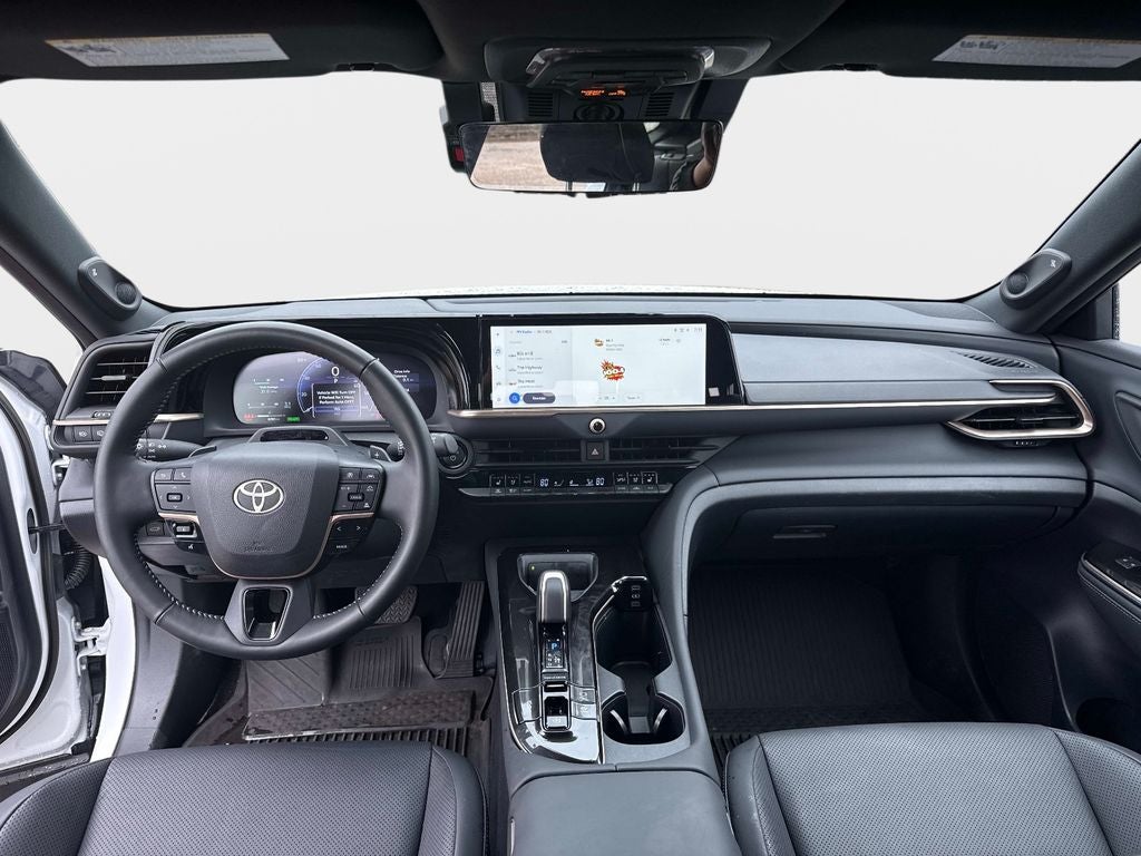 2025 Toyota Crown Signia Limited