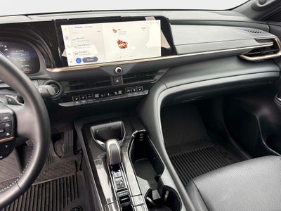 2025 Toyota Crown Signia Limited