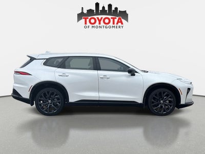 2025 Toyota Crown Signia Limited