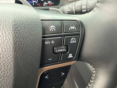 2025 Toyota Crown Signia Limited