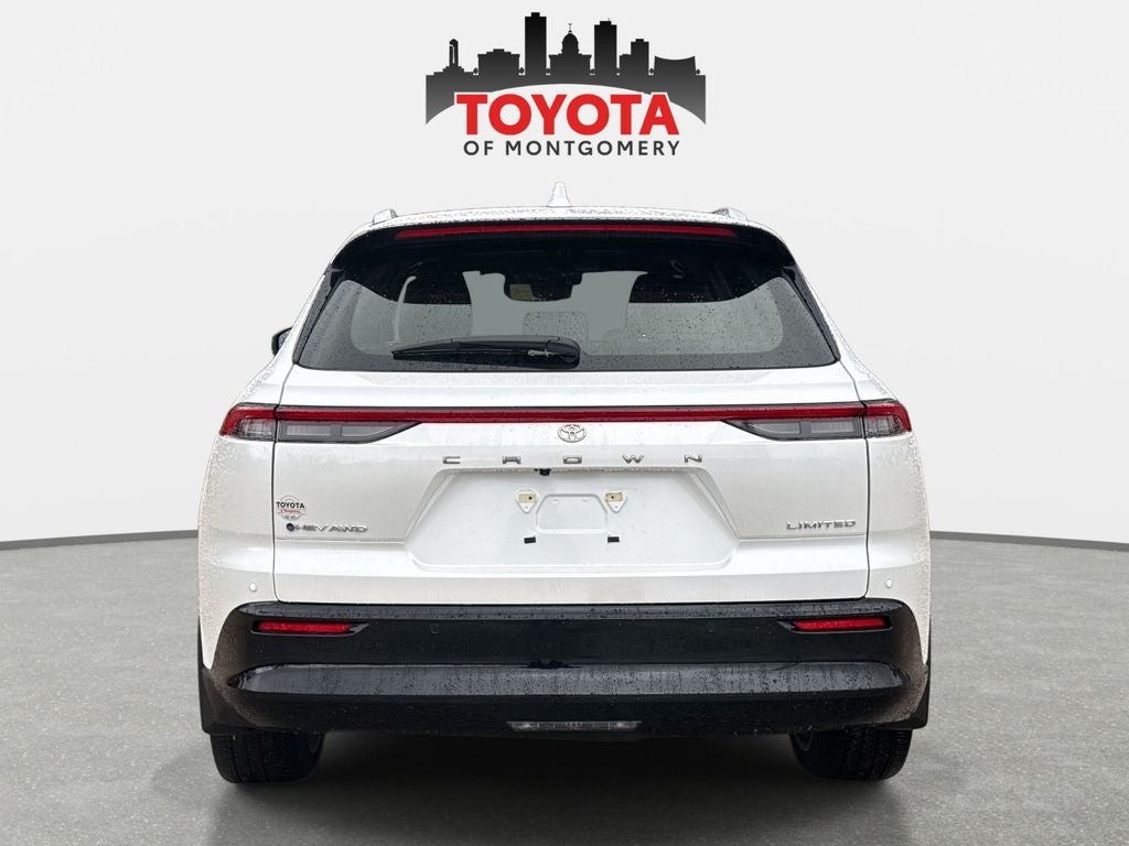 2025 Toyota Crown Signia Limited