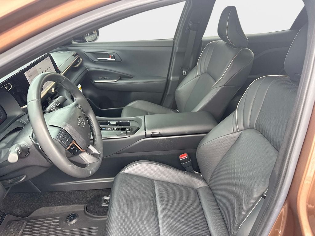 2023 Toyota Crown Platinum