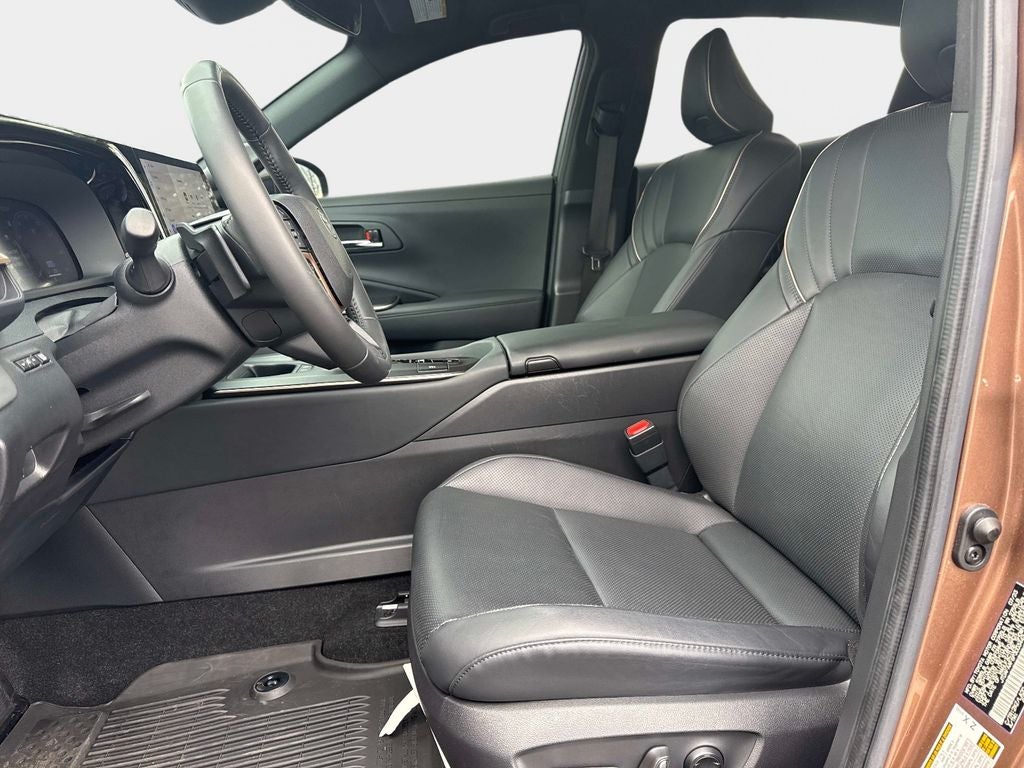 2023 Toyota Crown Platinum