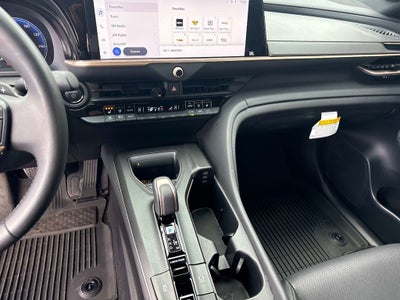 2023 Toyota Crown Platinum