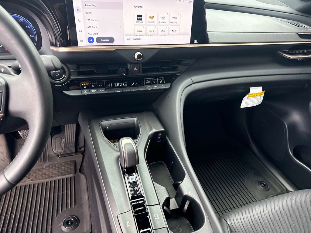 2023 Toyota Crown Platinum