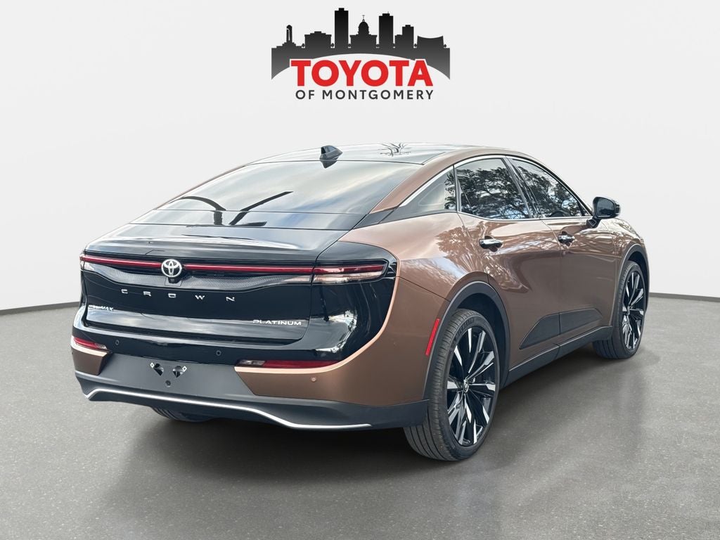 2023 Toyota Crown Platinum