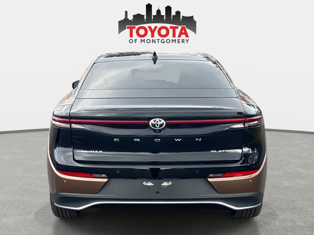 2023 Toyota Crown Platinum