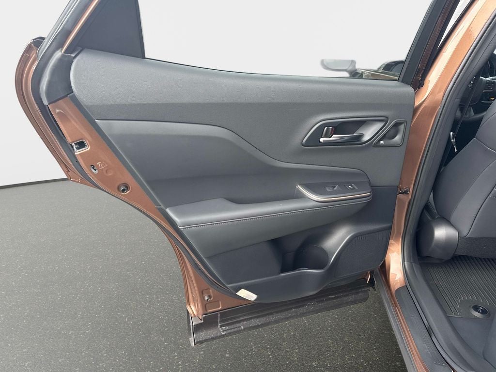 2023 Toyota Crown Platinum