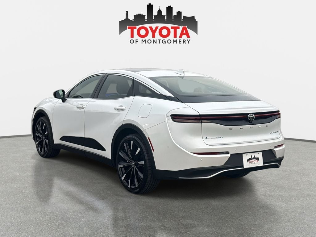 2026 Toyota Crown Platinum