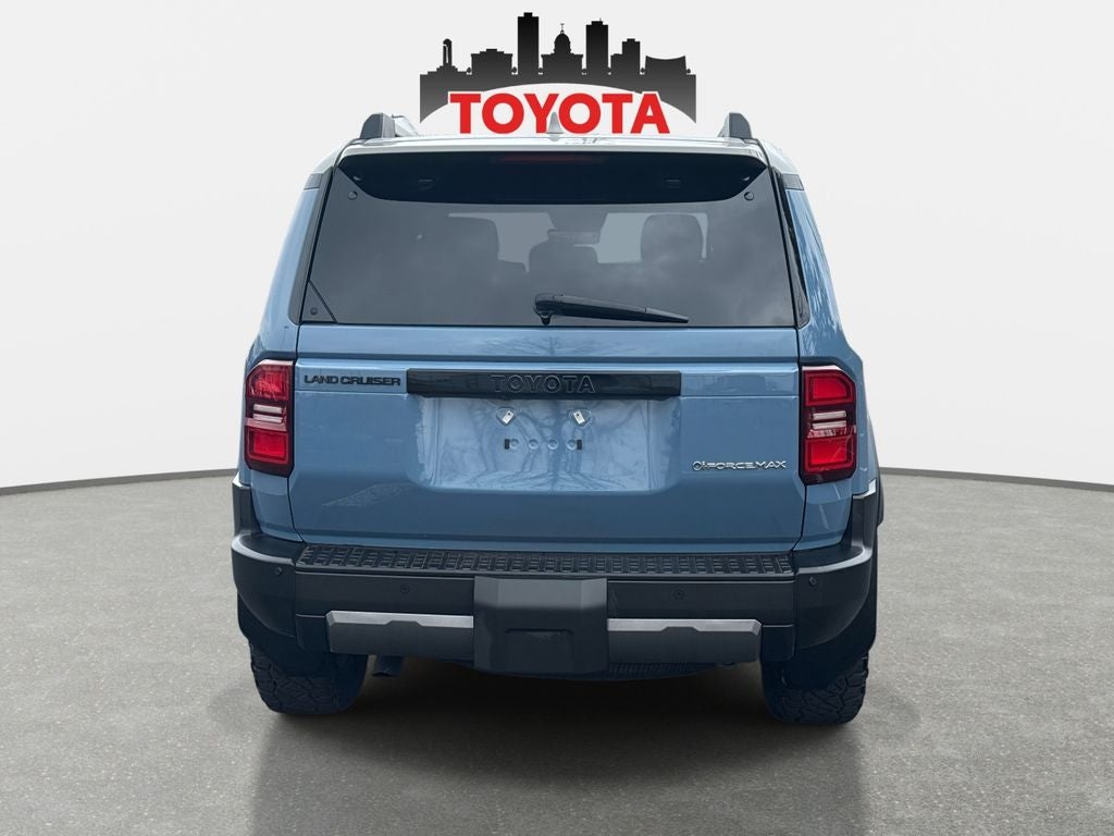 2025 Toyota Land Cruiser Base