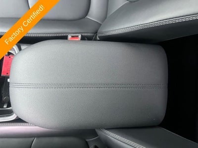 2025 Toyota RAV4 Hybrid XLE Premium