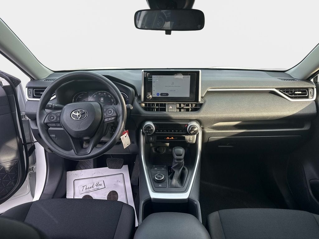 2025 Toyota RAV4 Hybrid LE