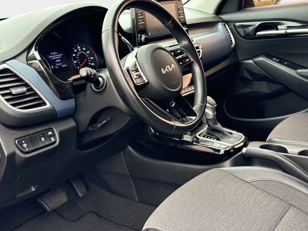 2023 Kia Seltos S