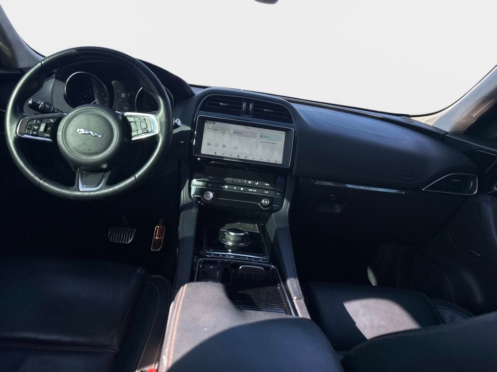 2019 Jaguar F-PACE 30t Prestige
