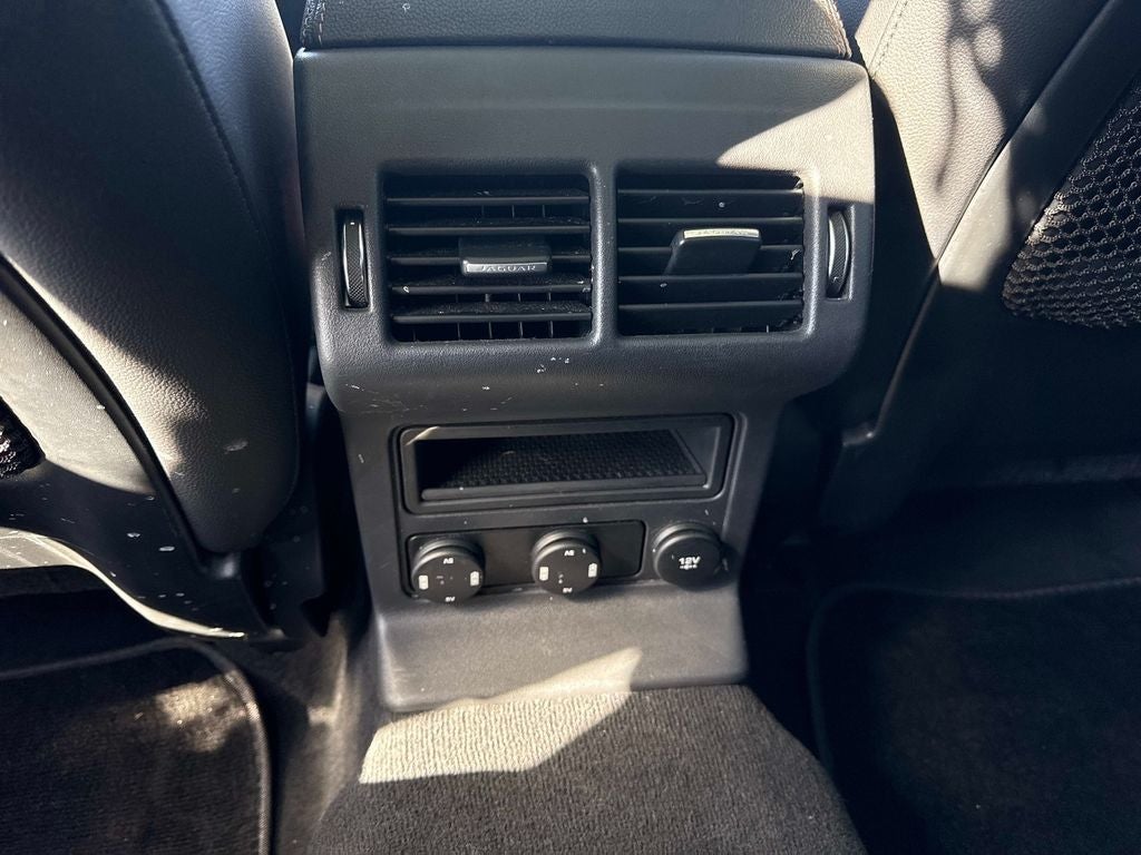 2019 Jaguar F-PACE 30t Prestige