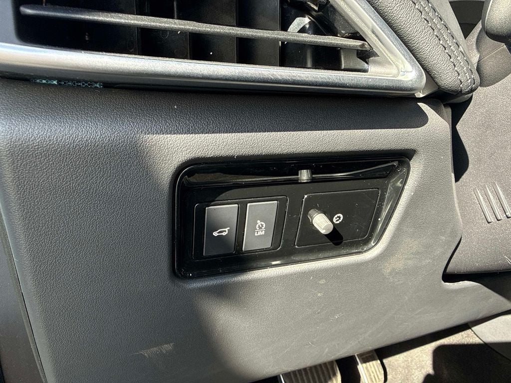 2019 Jaguar F-PACE 30t Prestige