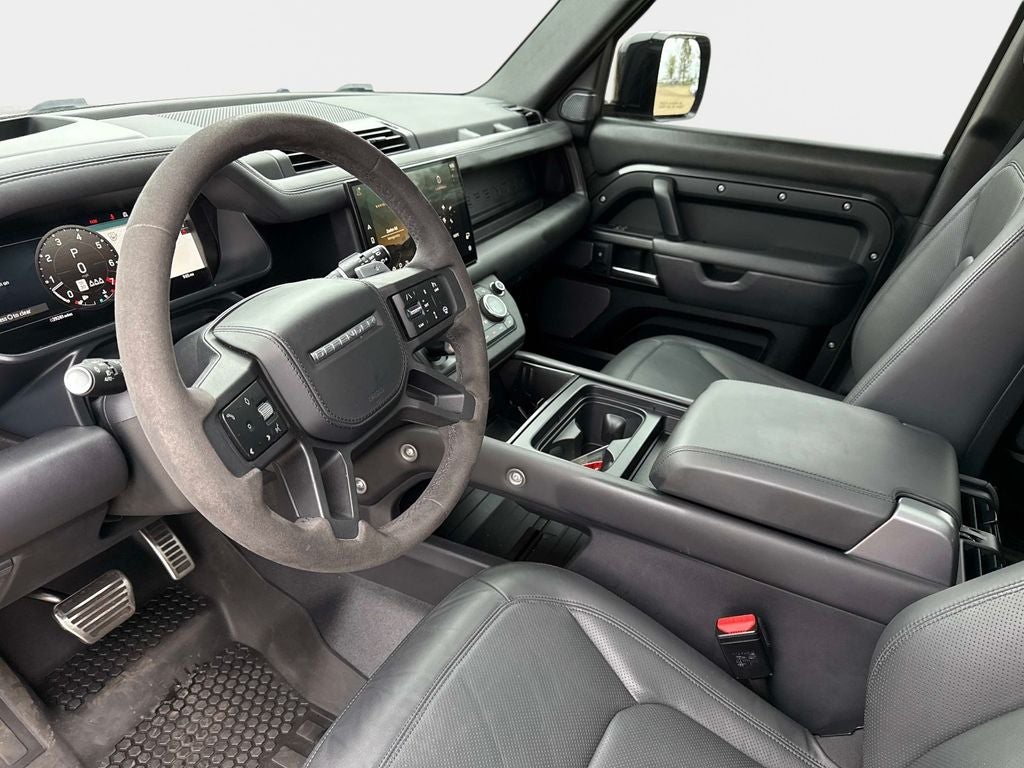 2023 Land Rover Defender 110 Carpathian Edition