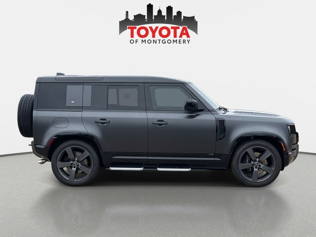 2023 Land Rover Defender 110 Carpathian Edition