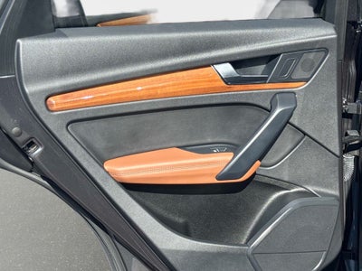 2021 Audi Q5 45 Premium Plus quattro