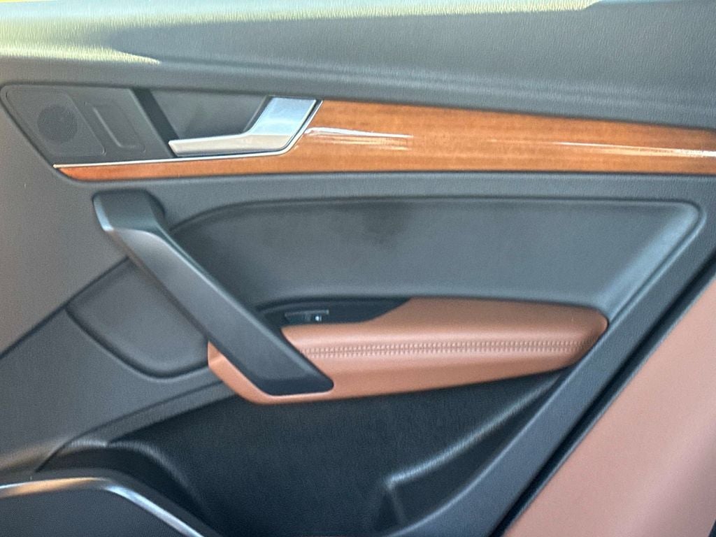 2021 Audi Q5 45 Premium Plus quattro