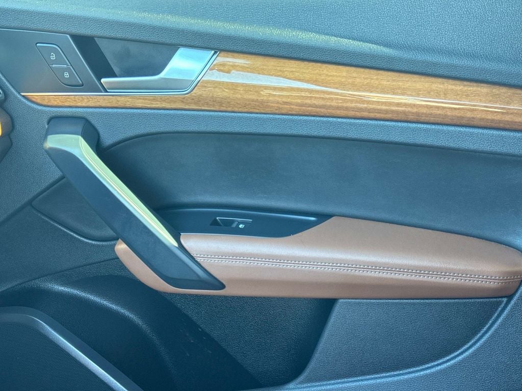 2021 Audi Q5 45 Premium Plus quattro