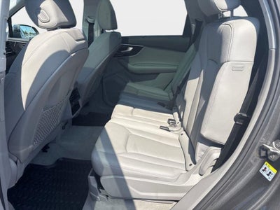 2023 Audi Q7 55 Prestige quattro
