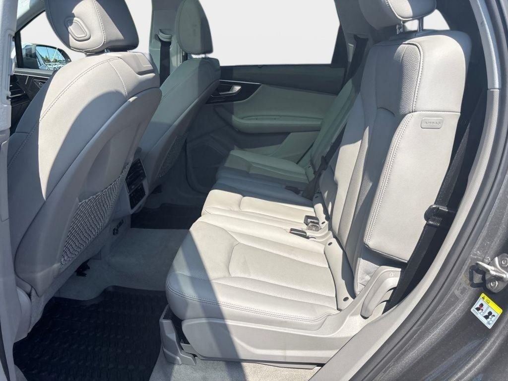 2023 Audi Q7 55 Prestige quattro