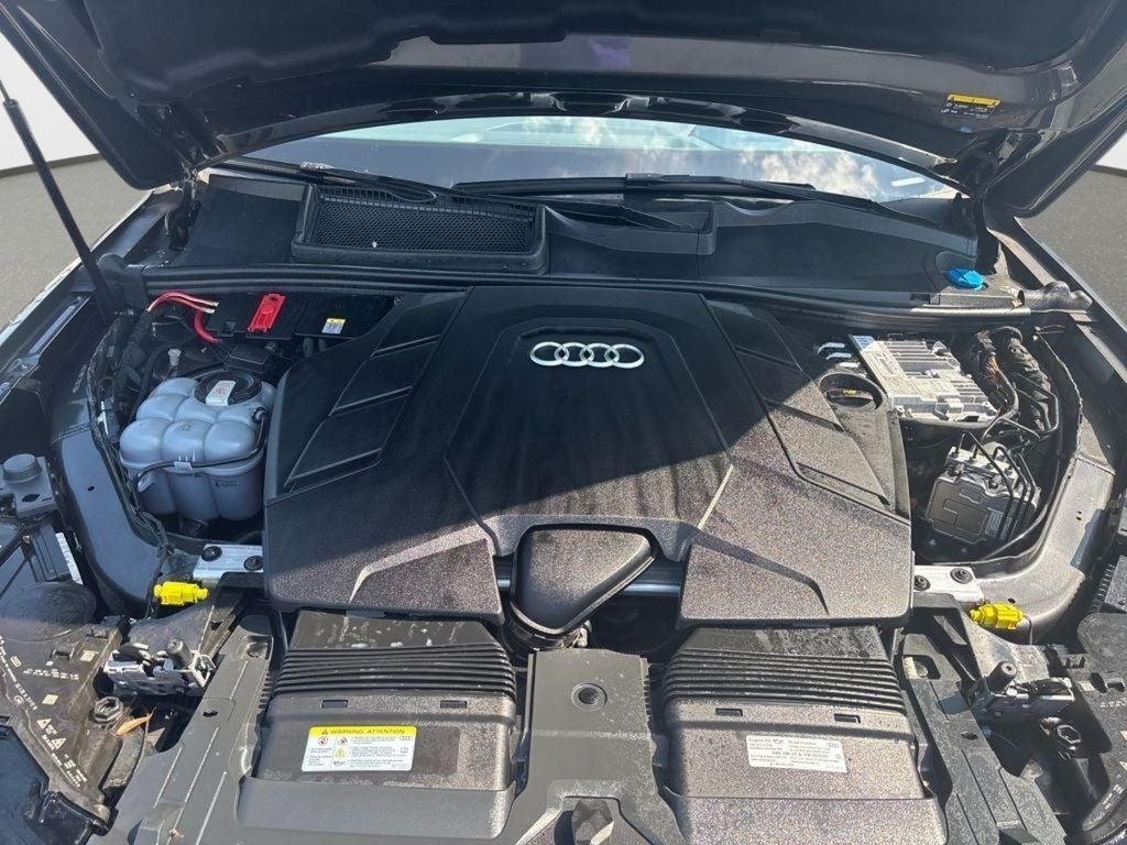 2023 Audi Q7 55 Prestige quattro