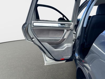 2016 Volkswagen Touareg V6 TDI Sport